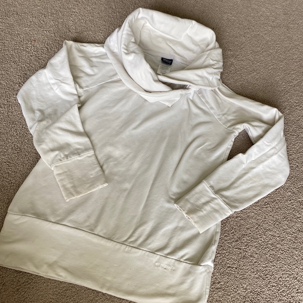 Patagonia organic cotton chunky neck sweater